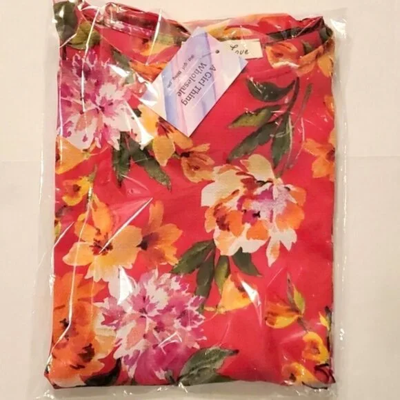 Fuchsia Floral Top NWT - Picture 6 of 7
